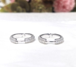 Boucles d'oreilles en or blanc massif 14 carats avec grappe de moissanite ronde de 1 carat pour femme, boucles d'oreilles de luxe pour tous les jours, bijoux en or blanc massif 14 carats - Product Image 3