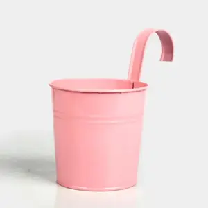 装饰金属锡花盆吊桶，带手柄粉色，用于花卉绿色植物花卉容器家庭和阳台