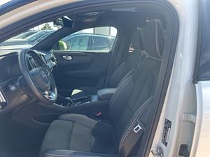 Super offre ! Volvo C40 Recharge Pure Electric P8 E A W D d'occasion 2022 - Product Image 2