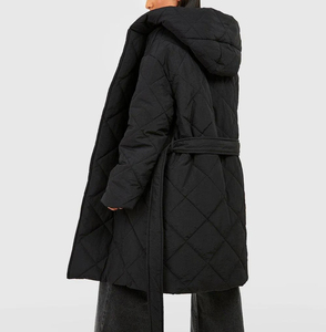 Gran oferta, chaqueta acolchada larga con capucha para mujer de diseño único para invierno, cálida, hecha de algodón, relleno, fabricante directo al por mayor - Product Image 5