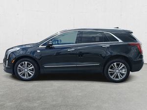 Kadillac XT5 2024 Premium Luxury AWD, Caja de Cambios Automática, Techo Panorámico Izquierdo, Cámara Trasera, Motor Inteligente <4L, Techo de Aleación de Aluminio - Product Image 4