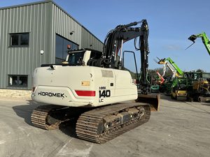 Mini-excavatrice Hidromek HMK 140 LC avec composants de base du vérin hydraulique de marque Parker inclus, moteur, palier, pompe - Product Image 4