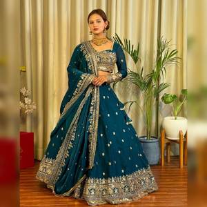 Elegante Salwar Kameez LEHENGA de Satén con Bordado Multidiseño para Bodas Indias/Pakistaníes, Corte Entallado, Listo para Usar - Product Image 2