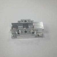 Pièces en aluminium et acier inoxydable usinées par CNC avec électroérosion à fil au Vietnam, certifiées ISO9001