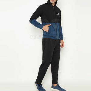 Chándal completo para hombre con corte atlético y dobladillos acanalados para un chándal de hombre moderno y a medida - Product Image 2