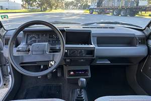 RENAULT SUPER 5 SR 1989 USADO, Volante a la Izquierda/Derecha - Product Image 4