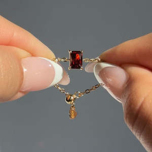 NOVAMART Fine Hallmark <b>Silver</b> Red <b>Garnet</b> Chain <b>Ring</b> Fashionable Adjustable Engagement with Inlay Setting Stylish Trendy Jewelry - Product Image 2
