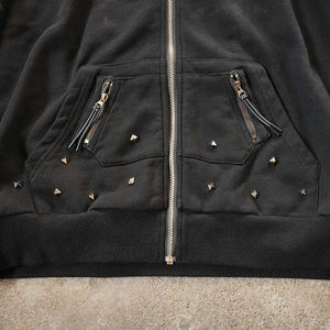 Fabricante de Sudaderas con Capucha para Hombre, Estilo Urbano, con Cierre, Pedrería Personalizada, Bordado Desgastado, Logotipo de Parche, Lavado Ácido - Product Image 4