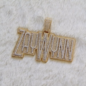 Colgante de letra helada, abalorio de moissanita personalizado, Plata de Ley 925, chapado en oro/plata, certificado IGI, Oficina para mujer/carrera Hip Hop - Product Image 1