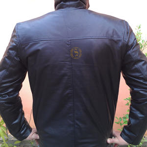 เสื้อแจ็กเก็ตหนังโพลีเอสเตอร์ทิ้งระเบิดดีไซน์ตามสั่งสำหรับฤดูหนาว - Product Image 3