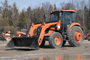 Tracteur agricole Kubota M7060HDCC12, machine agricole, tracteur d'occasion Kubota à vendre - Product Image 4
