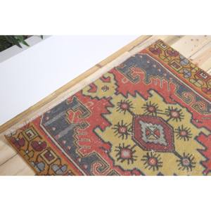 Alfombra Turca de 3.7x3 pies, Alfombra Pequeña Vintage, Alfombra Geométrica Roja y Amarilla - Product Image 5