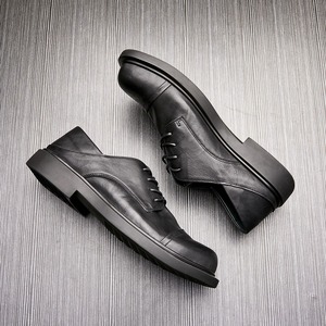 Chaussures mocassins en cuir de veau avec détails cousus à la main et soutien de la voûte plantaire, chaussures de ville pour hommes - Product Image 2