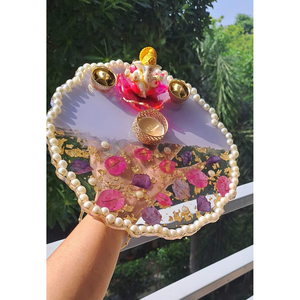 ถาดศิลปะเรซิ่นรูปพระพิฆเนศ - จานบูชาสีสันสดใสสำหรับโอกาสพิเศษในเทศกาลดีวาลี - Product Image 1