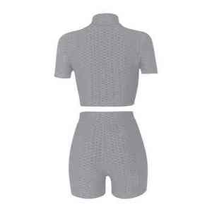 ชุดออกกำลังกายโยคะ 3 ชิ้นสำหรับผู้หญิง แบบเรียบง่าย เอวสูง เสื้อครอปแขนยาว กางเกงเลกกิ้ง ชุดออกกำลังกาย - Product Image 5