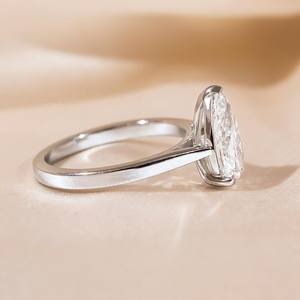 แหวนเพชร CZ สีขาวตัดแพร์10x7มม. เครื่องประดับแฟชั่นสำหรับเจ้าสาวแบบคลาสสิก - Product Image 4