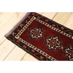 Tapis de 1,5 x 3,2 pieds, tapis turc vintage, tapis à imprimé animal rouge - Product Image 4