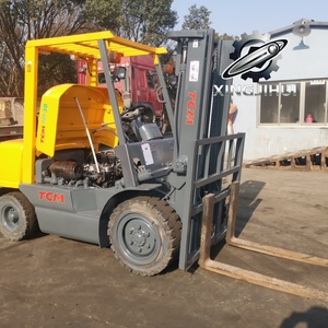 รถยก TCM FD30T6 3 ตัน รถยกมือสองจากญี่ปุ่น เครื่องยนต์อีซูซุ C240 รถยกใช้แล้ว ใช้เชื้อเพลิง 3000 มม. 3000 กก. - Product Image 3