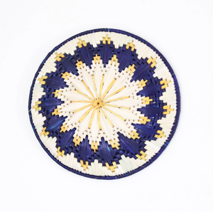 Plato de pared de hierba moonj bohemio con diseño de estrella azul índigo y naranja vibrante, disponible a precios mayoristas. - Product Image 4