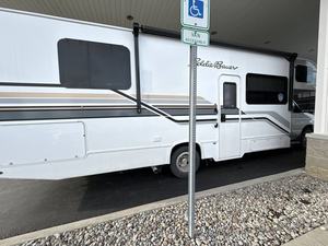 Nueva Autocaravana T-h-o-r E-d-d-i-e B-a-u-e-r 28E-D-F 2026, la Mejor Opción Disponible - Product Image 4