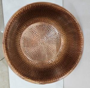 Tazón de spa de cobre artesanal de 45x45x17 cm con acabado martillado de doble tono Producto de belleza y cuidado personal - Product Image 2