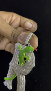 Pendentif solitaire en diamant de qualité supérieure, design intemporel et pierre en diamant de haute clarté pour usage quotidien et bijouterie. - Product Image 2