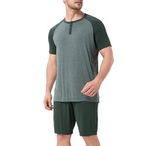 Nuevo Conjunto de Dos Piezas de Manga Corta con Diseño Personalizado, Traje Transpirable de Verano para Hombre, Camisetas Deportivas y Pantalones Cortos de BD - Product Image 1