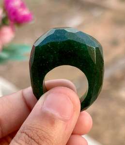 Bague de déclaration à facettes en pierre précieuse Aventurine verte naturelle Belle Aventurine sculptée à la main Bijoux en pierres précieuses - Product Image 4