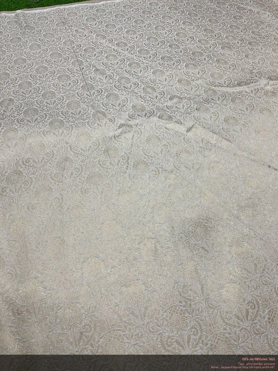 Tisu sutra desain terbaru kain poliester tenun pola bunga kain Jacquard brokat untuk gaun kain