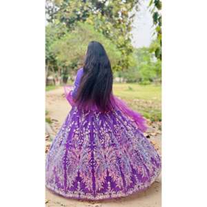 Elegante Vestido de Fiesta Morado para Niñas, Cintura Imperio, Manga Farol, 100% Poliéster, Estampado Floral Elegante para Ocasiones Especiales - Product Image 5