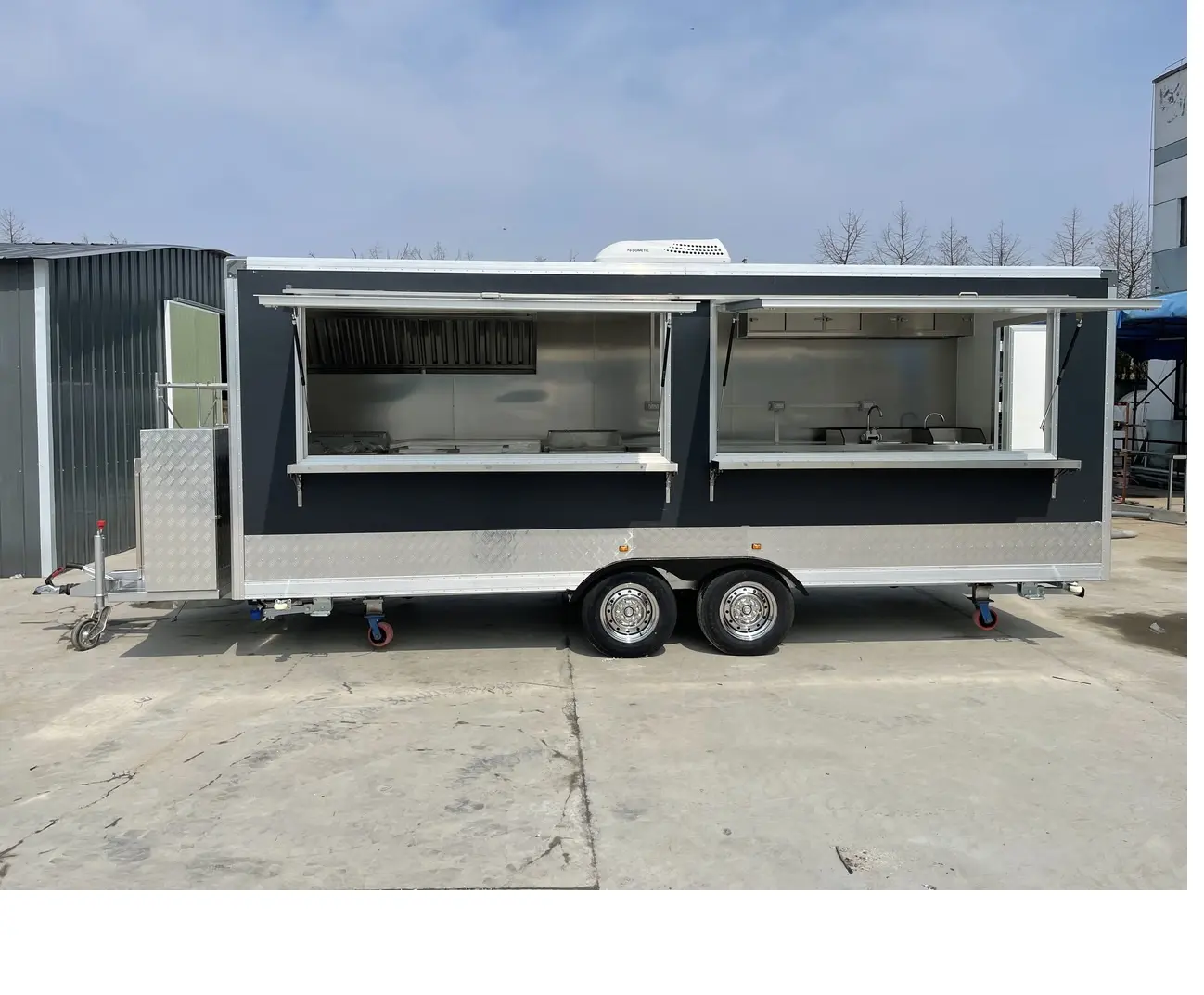 Outdoor Mobile Food Trailer Street Mobile Food for sale