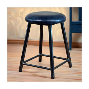 Suministro a granel de asientos de taburete de bar ofrecidos a un precio competitivo para compradores comerciales - Product Image 3