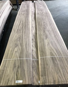 แผ่นไม้อัดไม้โอ๊คธรรมชาติสำหรับงานไม้วีเนียร์ไม้วอลนัทสำหรับเฟอร์นิเจอร์หรูหรา - Product Image 3