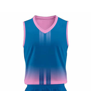 Uniforme de baloncesto ligero de último estilo en diseño personalizado Conjuntos de uniformes deportivos de baloncesto con impresión por sublimación OEM - Product Image 4