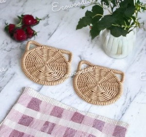 Napperons de table absorbants résistants à la chaleur napperons tissés en paille ronde de couleur naturelle pour table à manger napperons de cuisine rustiques épais - Product Image 1