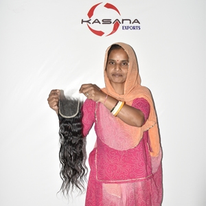 Extensions de cheveux humains Remy à clips 4x4 HD, couleur naturelle, 100% cheveux indiens bruts, cuticules alignées, double trame tissée à la machine - Product Image 2