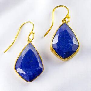 Lapis Gemstone 23x12 MM Forma de hoja Bisel Set Pendientes de gota chapados en oro Joyería personalizada para mujeres - Product Image 1