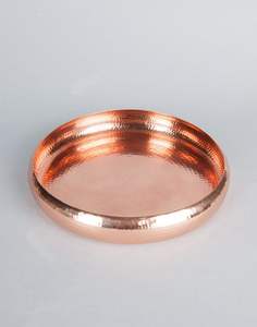 Assiette de présentation décorative en fer forgé au style traditionnel, idéale pour les salles à manger à thème vintage et les occasions spéciales – Design moderne - Product Image 5