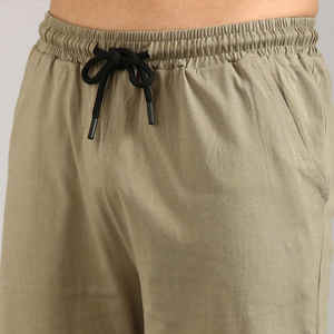 Camiseta de satén de verano para hombre, conjunto de pantalones cortos, recién llegado, transpirable, de secado rápido, para clima caluroso, ropa informal cómoda, patrón sólido - Product Image 5