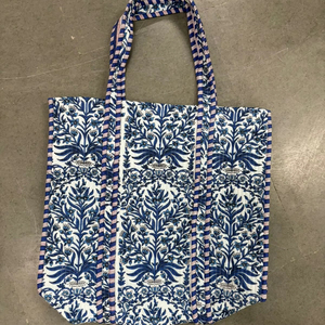 Traditionnel indien Kantha matelassé numérique imprimé Floral femmes sac fourre-tout taille personnalisée décontracté à la mode haute qualité accessoire de mode - Product Image 1