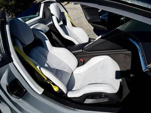 Chevrolet FJ Cruiser 2024, SUV, Transmisión Automática, Motor V6 Turbo, Volante a la Izquierda, Asientos de Cuero, Techo Panorámico - Product Image 3