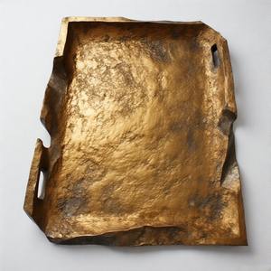 Bandeja de diseño EternaServe con superficie floral grabada, base forrada de terciopelo con núcleo de aluminio y abalorio ornamental para regalar - Product Image 6