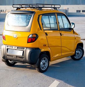 Venta Especial: Bajaj-Qute Amarillo, Vehículo Hatchback de 4 Asientos, Disponible con Neumáticos R15 y Transmisión Automática - Product Image 1