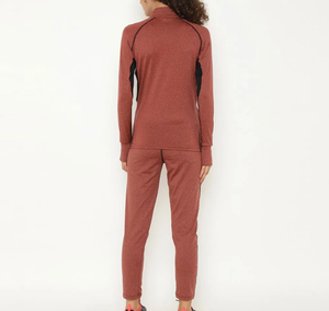 Vêtements de sport OEM personnalisés, mode de haute qualité, survêtement de sport pour femmes, vêtements de course, survêtement pour femmes avec logo personnalisé imprimé - Product Image 4