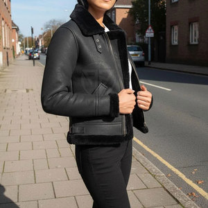 Chaqueta de Cuero de Oveja para Mujer con Acabado Elegante, Cómoda, Tejida, Transpirable, Ligera, Ecológica, con Costuras Limpias para Invierno - Product Image 5