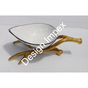 Bols de service exclusifs de qualité miroir avec support papillon en bronze coulé Bols décoratifs au look impressionnant pour les restaurants d'hôtel - Product Image 2