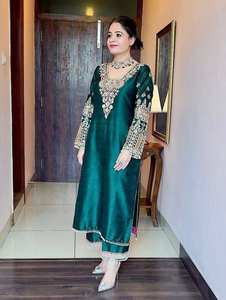 Élégant tissu de soie vert brodé Salwar Kameez avec Dupatta pour les vêtements de fête des femmes indiennes et pakistanaises - Product Image 2