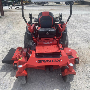 Cortadoras de Césped de Giro Cero Gravely Proturn 360 de 2023, Motor de 25.4cc, Corte de Césped Eficaz, Cuidado de Campos Deportivos, Ancho de Corte de 60 Pulgadas - Product Image 1