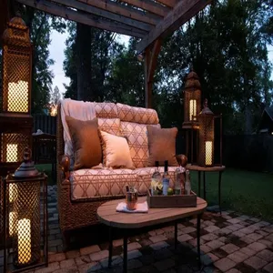 Portavelas martillado decorativo para centro de mesa de comedor Portavelas de metal disponible Hecho por Zahid Exports en India - Product Image 3