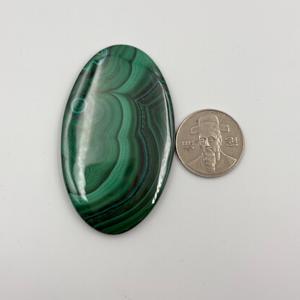 อัญมณีทรงรีทรงไข่มรกตสีเขียวธรรมชาติแบบ161.25Ct 67X37X7Mm ขนาดพิเศษสำหรับทำเครื่องประดับ - Product Image 1